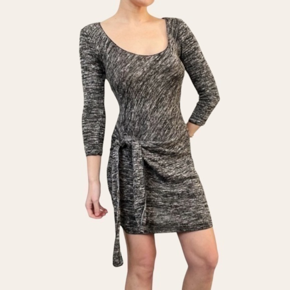 Max Studio Scoop Neck Side Tie Knit Dress 💕
